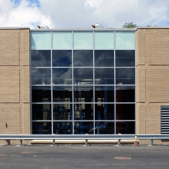 Front-Sq