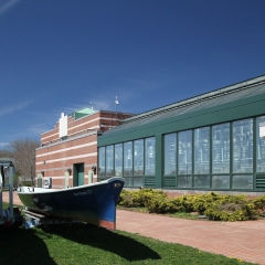 Sound-School-with-boats